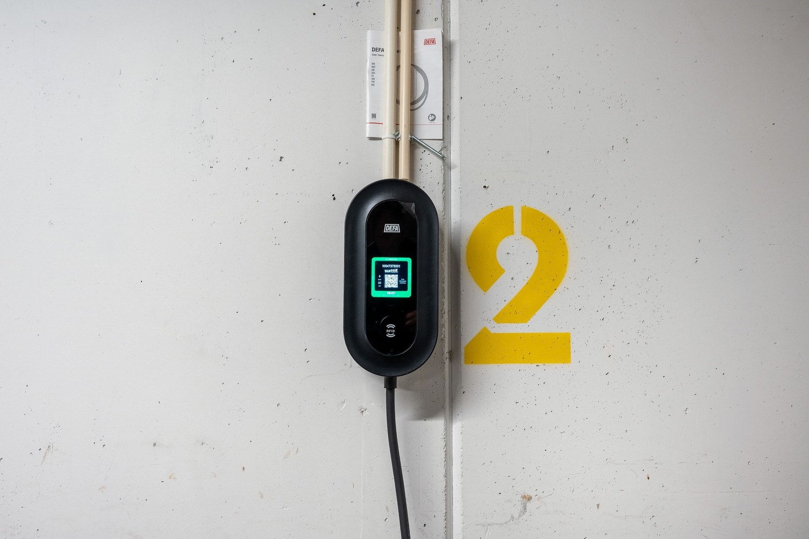 Ladeanlegget driftes av Mer, som fakturerer den enkelte bruker etterskuddsvis hver måned. Galleribilde