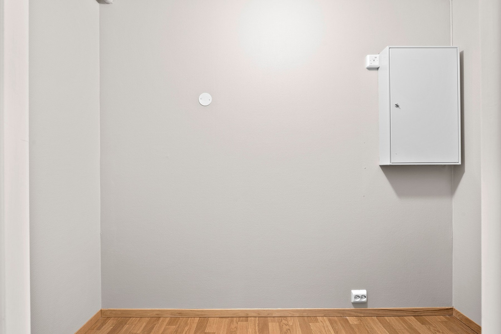 Innvendig bod på 3 kvm, samt bod i parkeringskjeller. Galleribilde