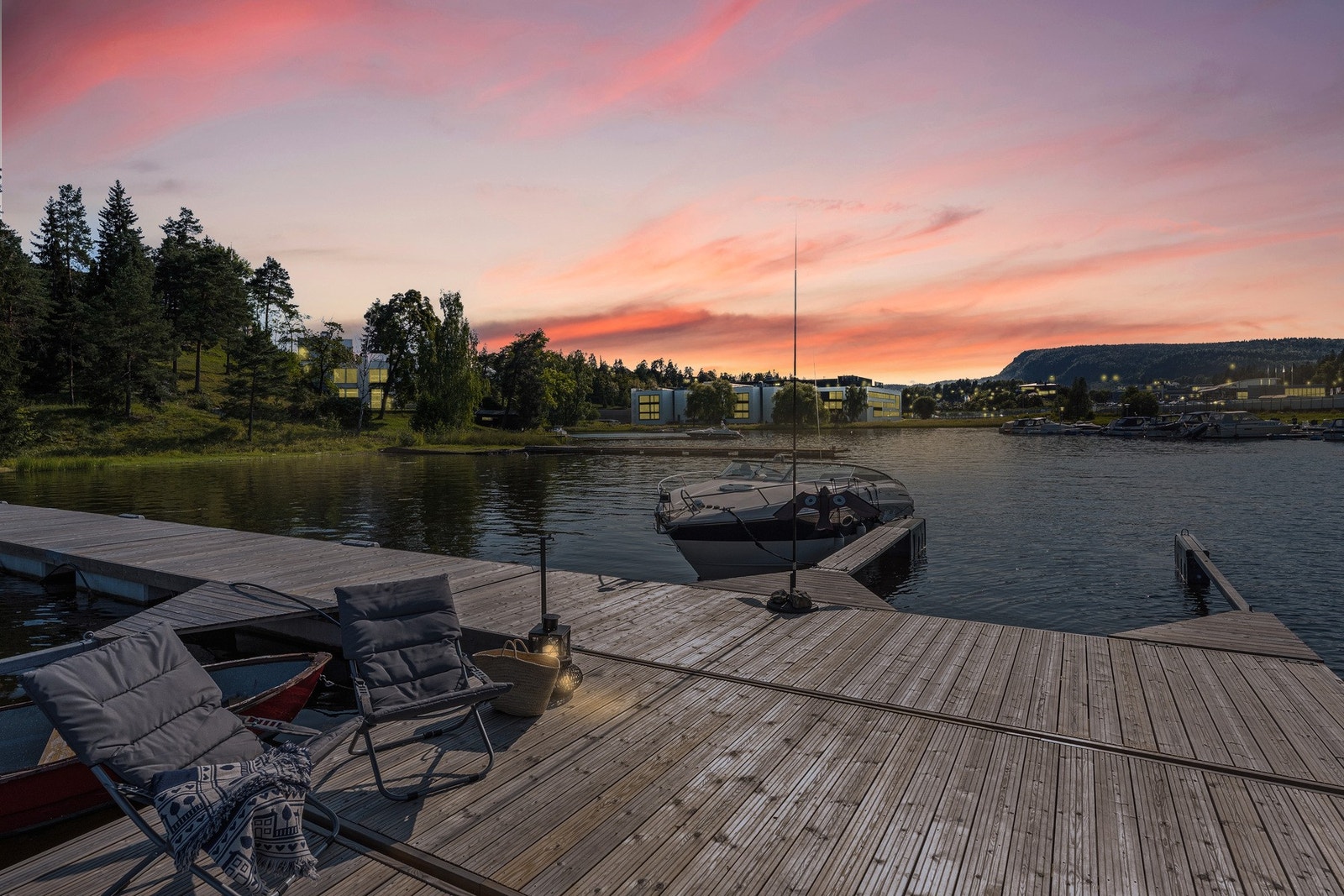 Perfekt sted å nyte lange late sommerdag og sommerkvelder. Galleribilde