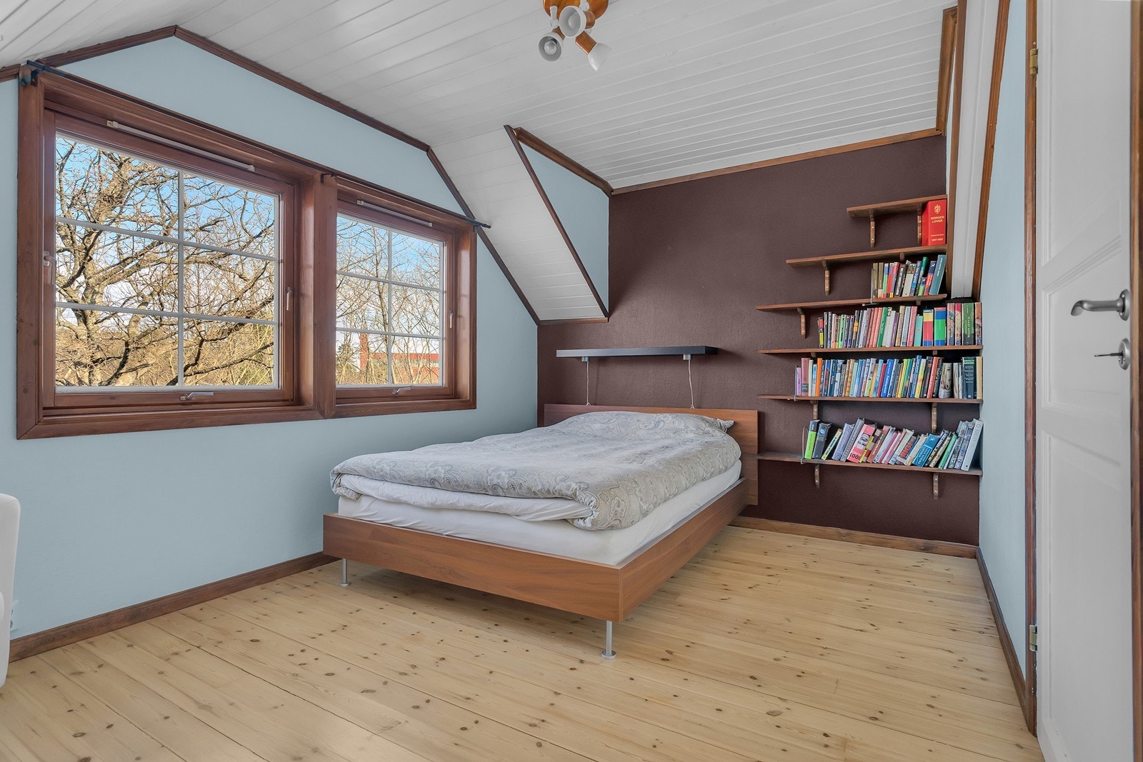 Soverom nr.2 Galleribilde