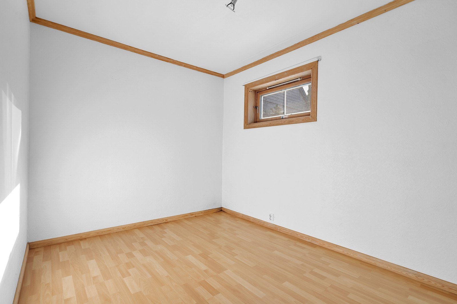 Soverom nr.2 utleiedel Galleribilde