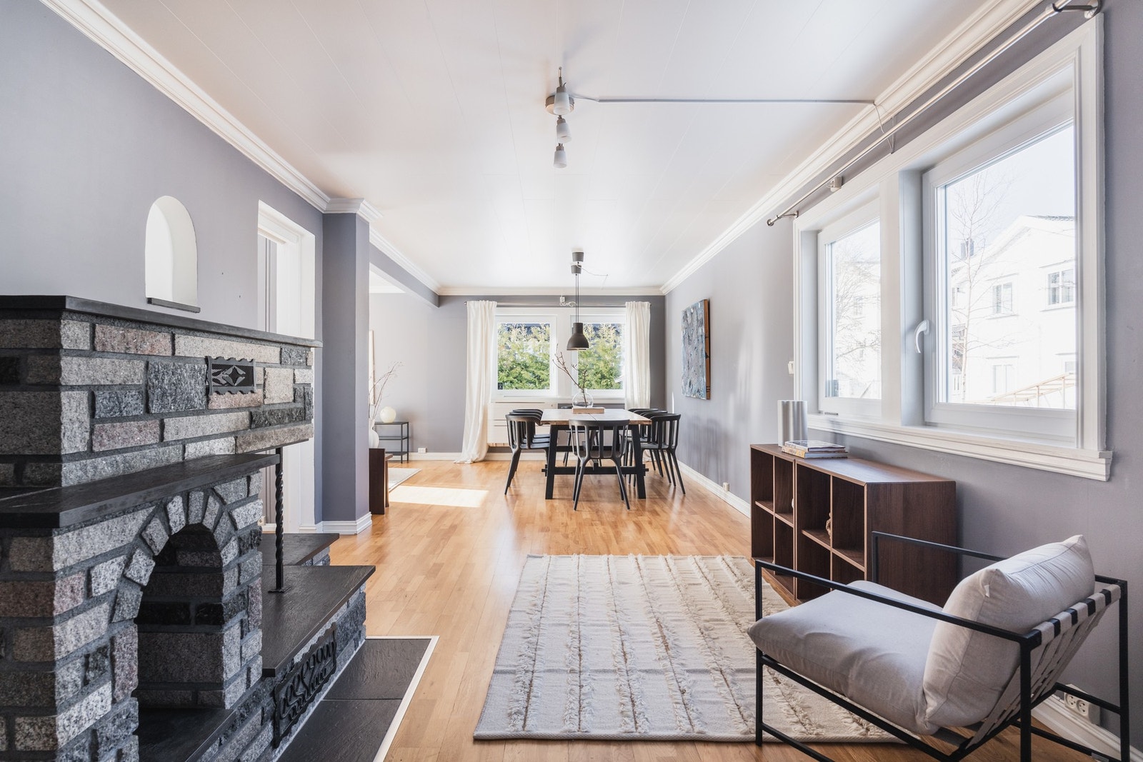 Peis med innsats gir både varme og atmosfære. Galleribilde