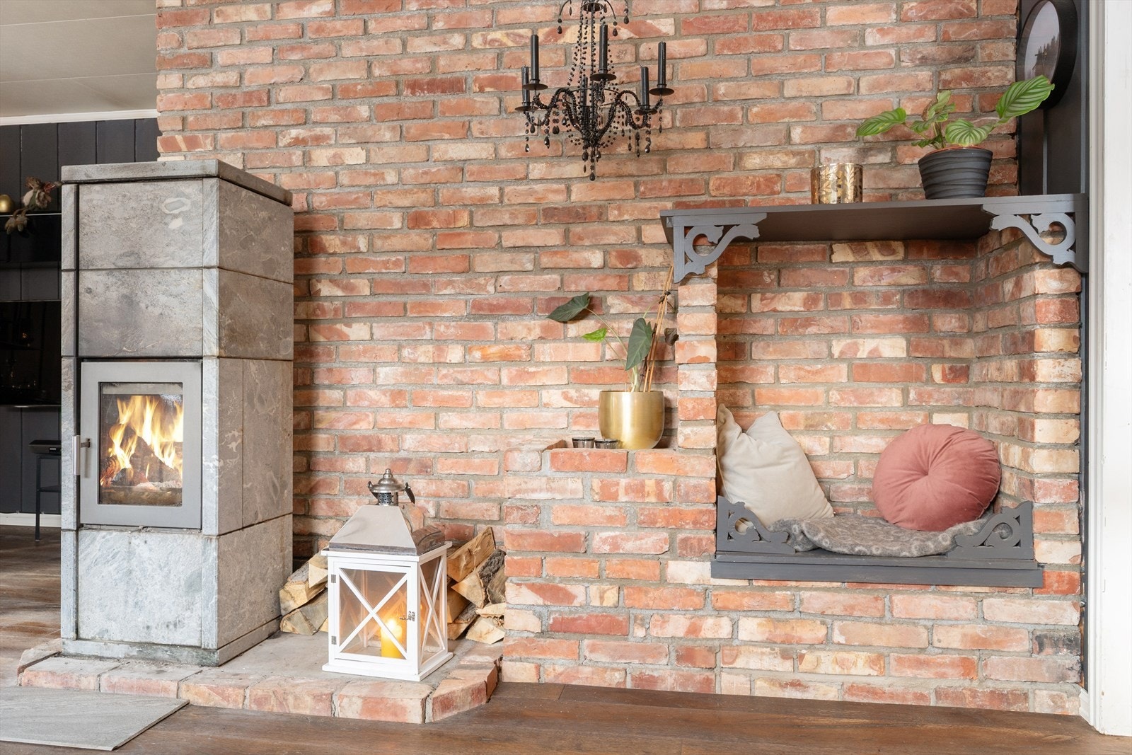 Peisovnen gir både varme og god stemning. Galleribilde