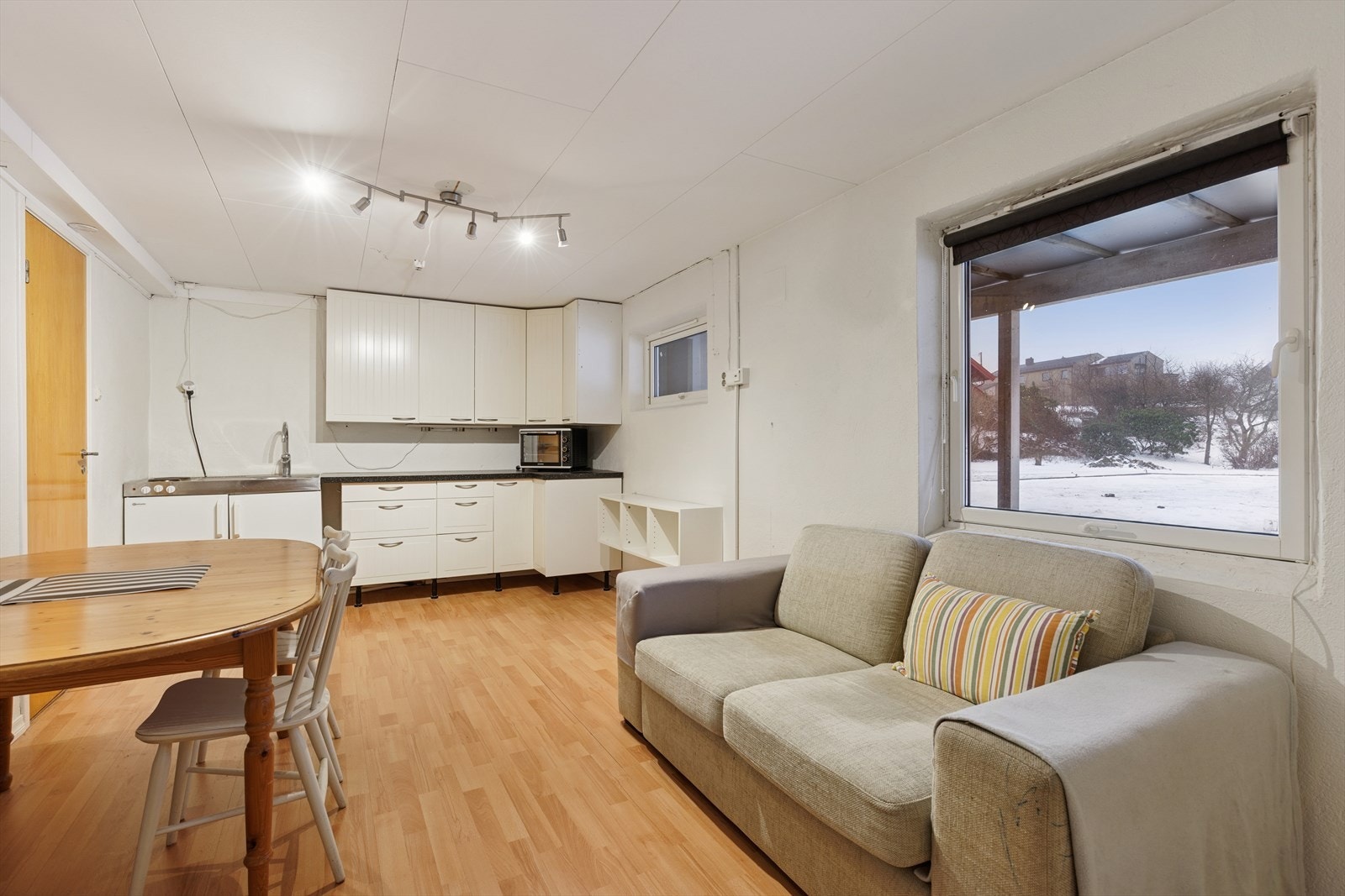 Stue/kjøkken Galleribilde