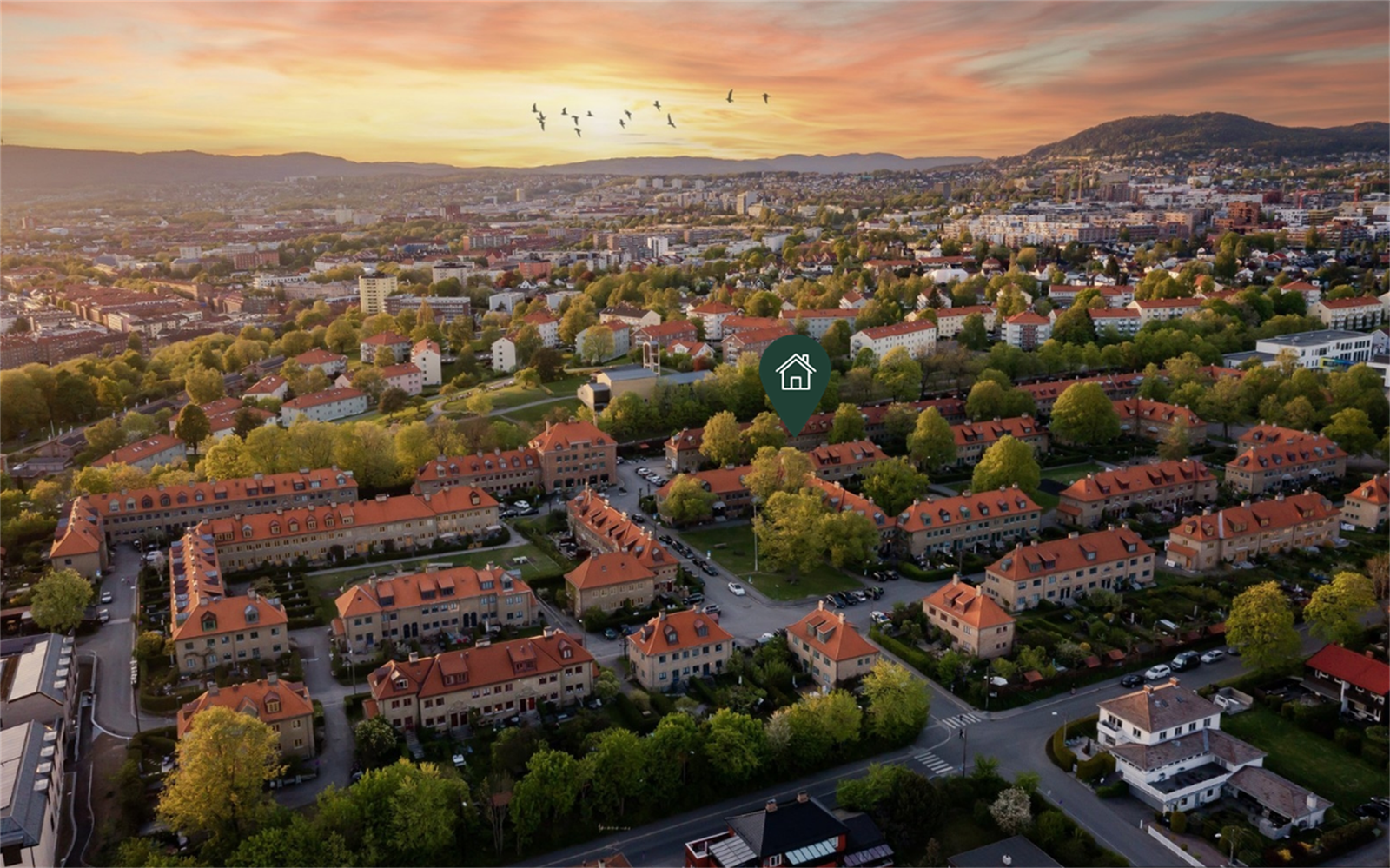 Umiddelbar nærhet til Hasle T-bane, buss, butikker og store grøntområder. Galleribilde