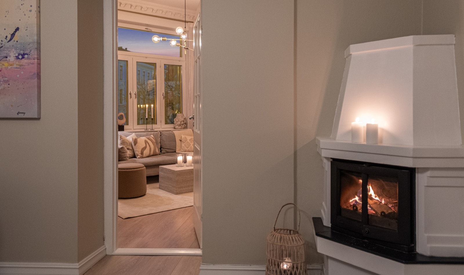 Det idylliske kjøkkenet skaper en herlig atmosfære i boligen! Galleribilde