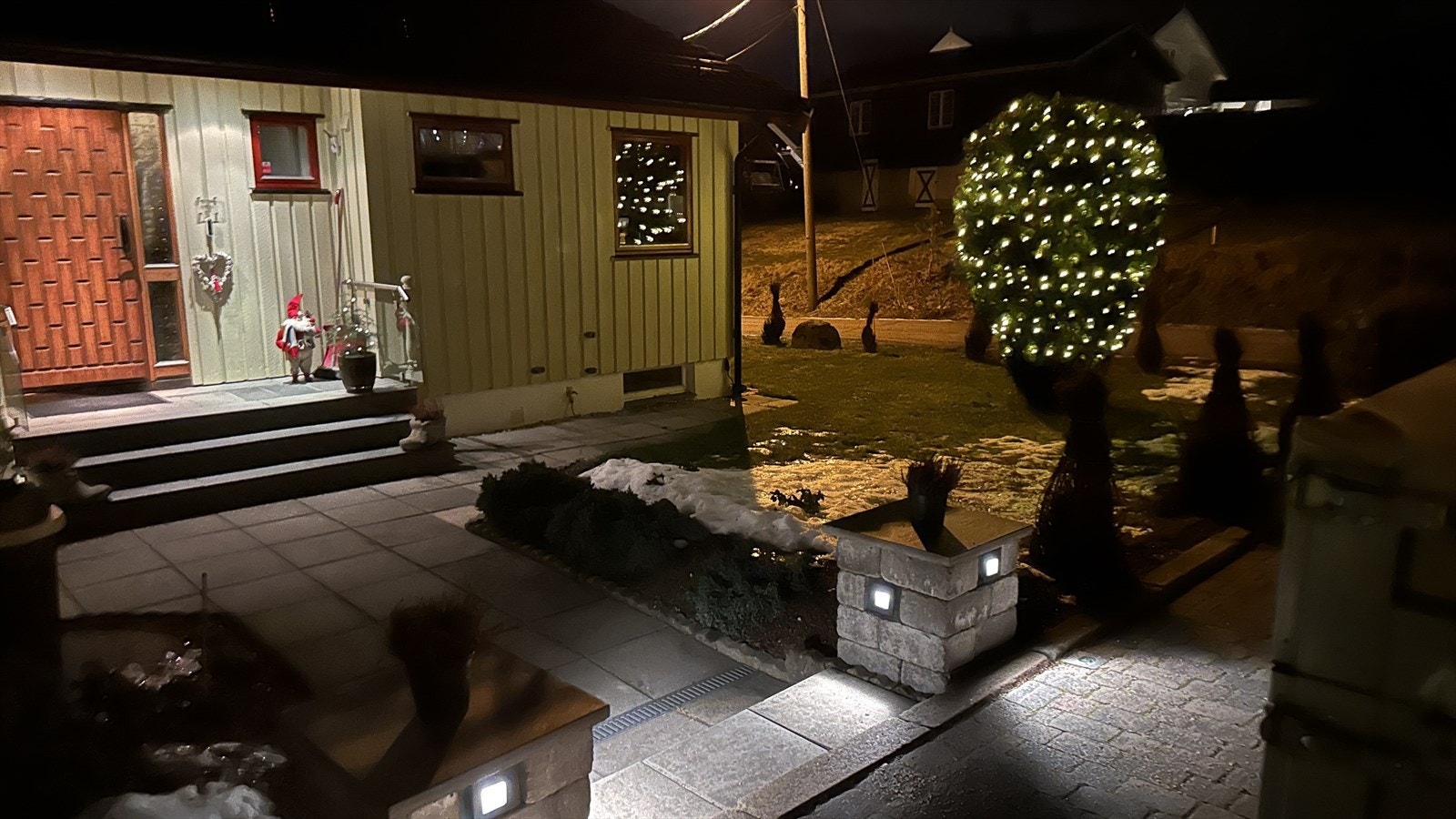 Kveldsbilde tatt av selger. Galleribilde