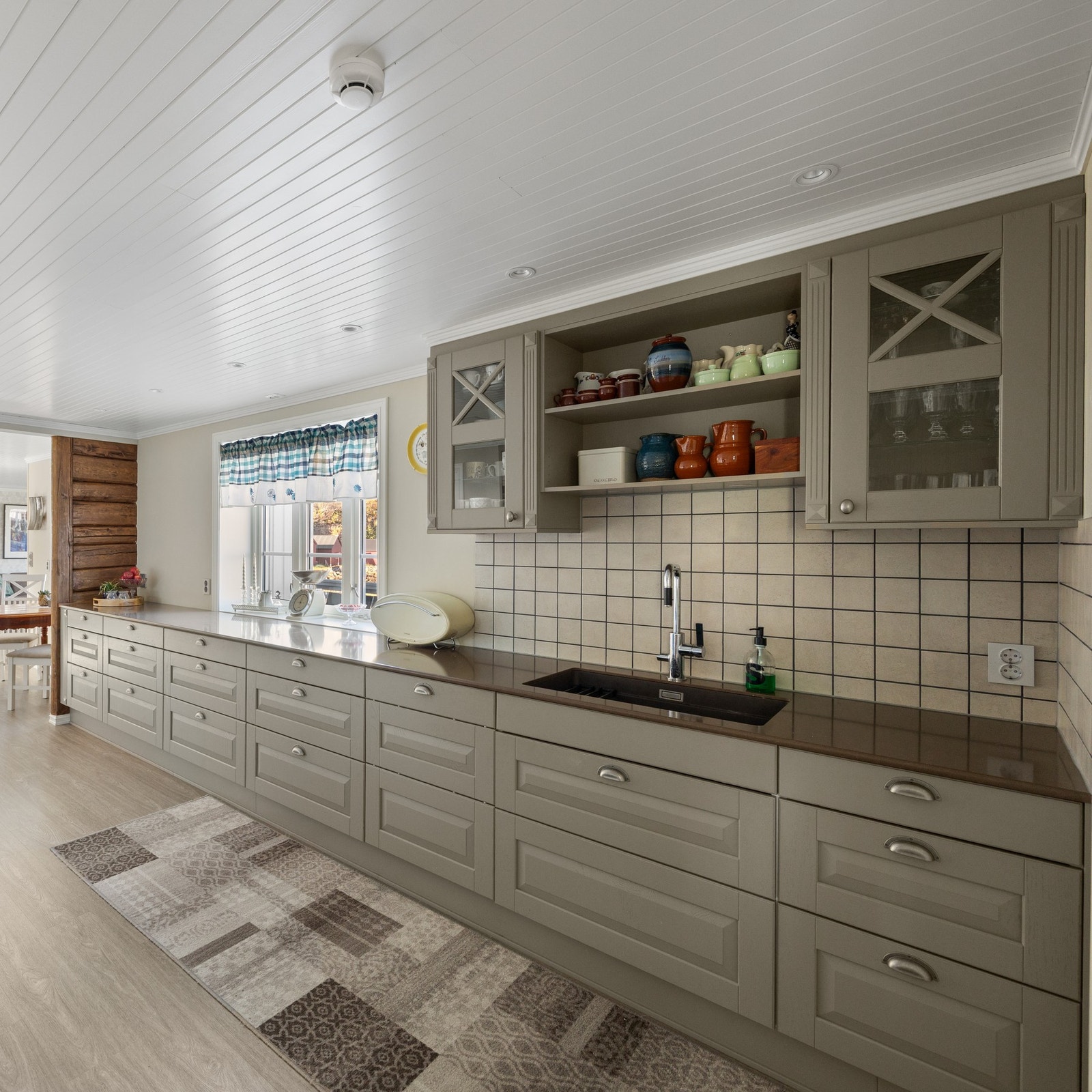 Alt ligger til rette for å tilberede store og små måltider! Galleribilde