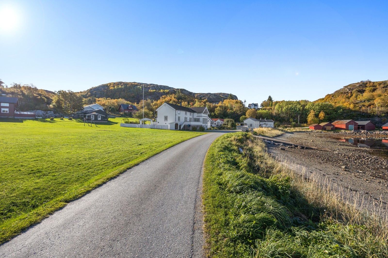 Tomten grenser mot friområde Galleribilde