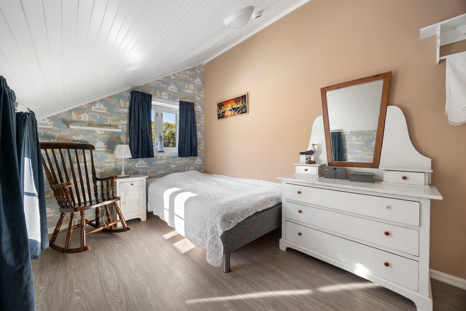 Soverom - ca 8 kvm. Galleribilde