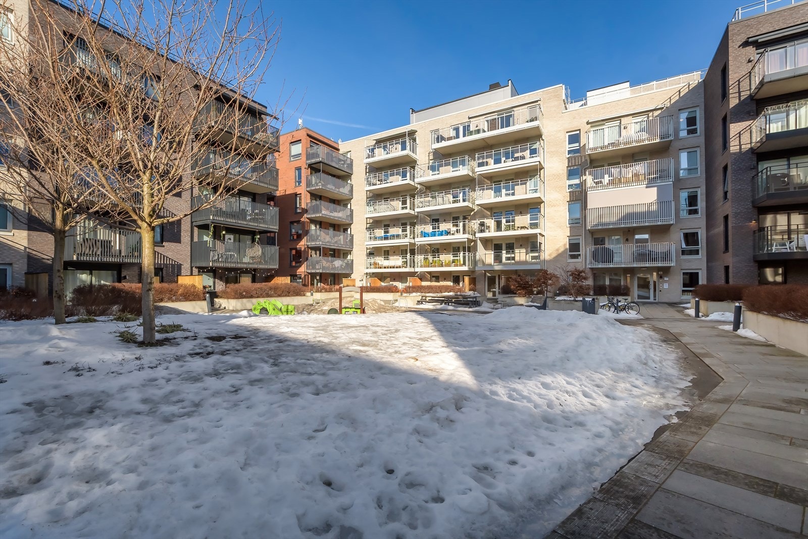 Felleskostnadene inkluderer a-konto oppvarming. Galleribilde