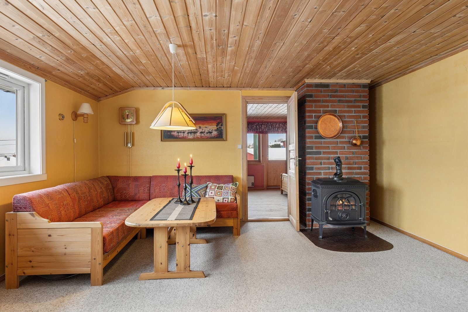 Her er det også peisovn. Galleribilde