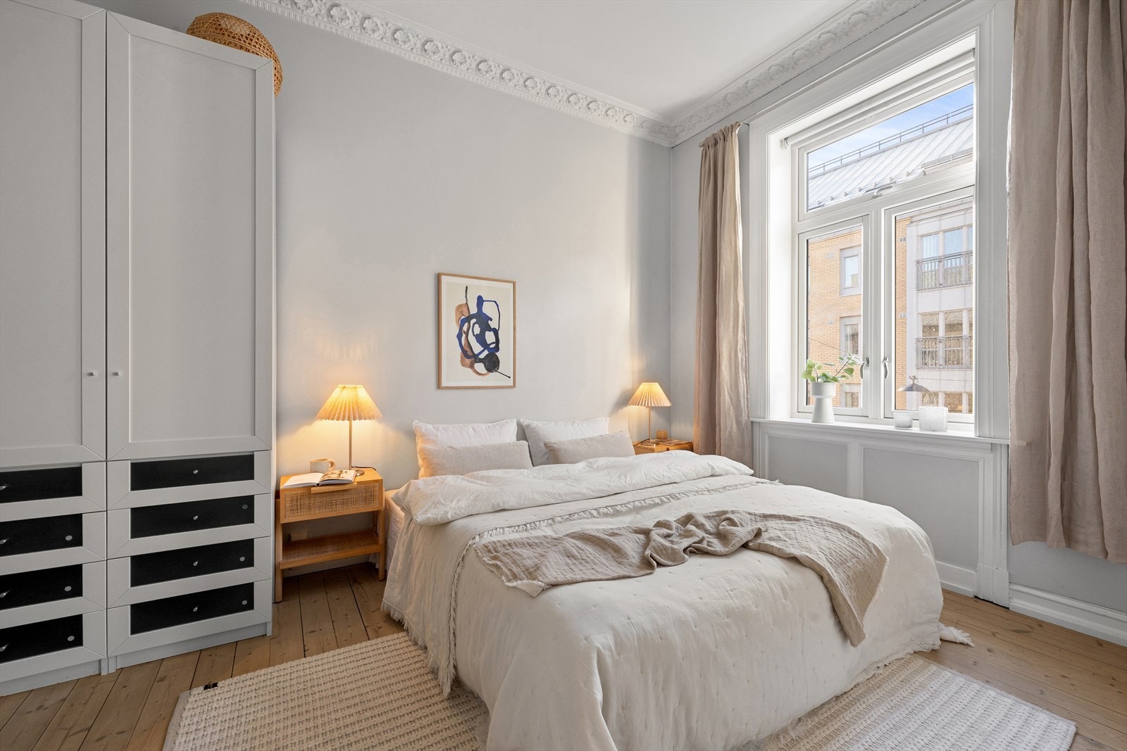 Det er god plass til garderobeskap. Galleribilde