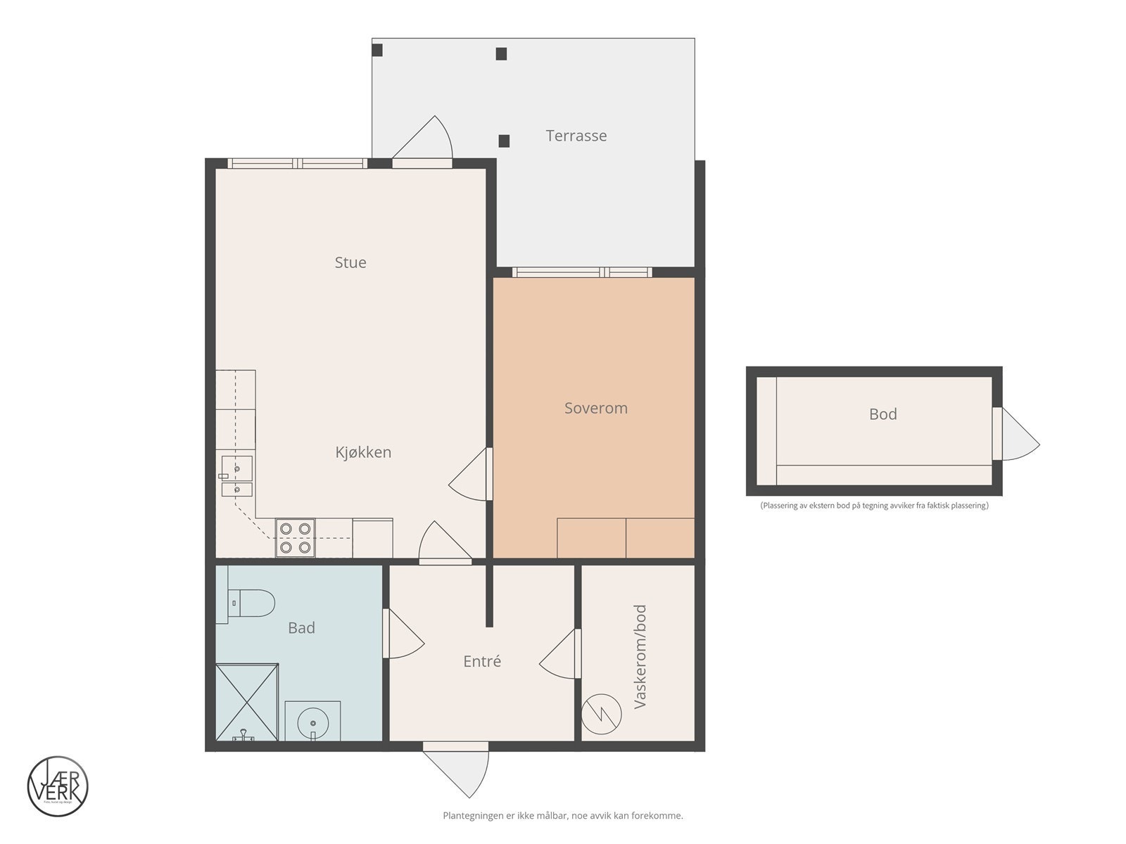 Planløsningen viser en åpen stue- og kjøkkenløsning med utgang til terrasse. Soverommet ligger ved siden av vaskerom/bod for enkel tilgang. Galleribilde