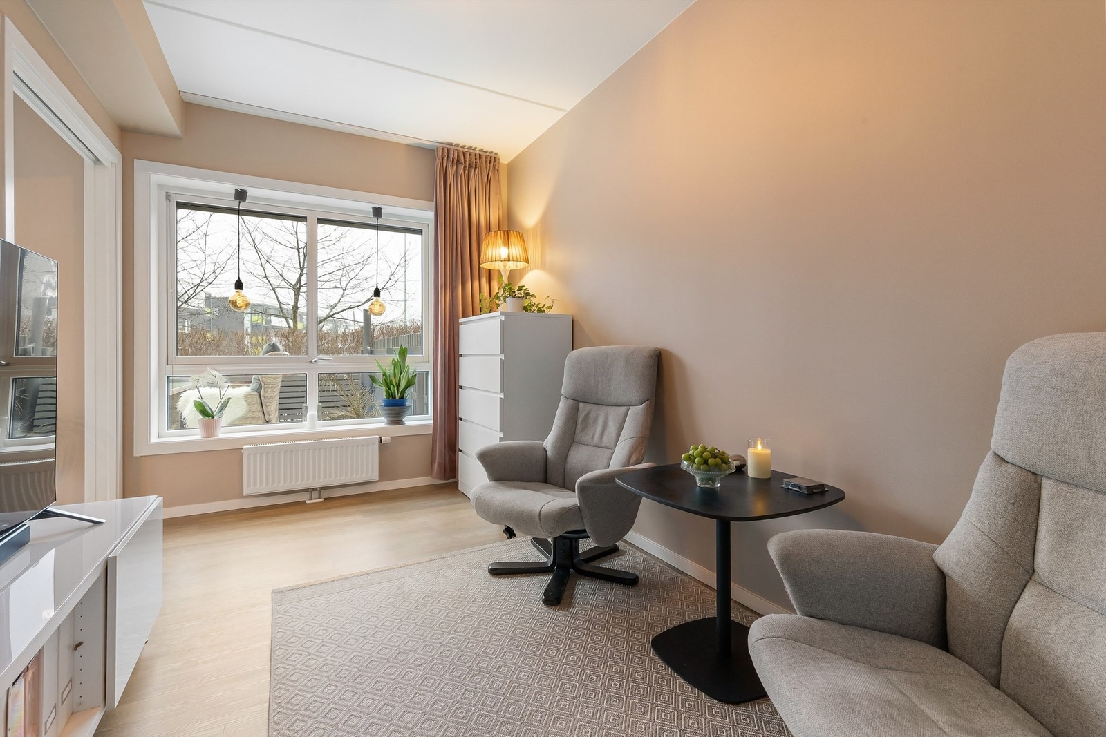 Barne-/gjesterom hvor rommet også har mange bruksmuligheter Galleribilde