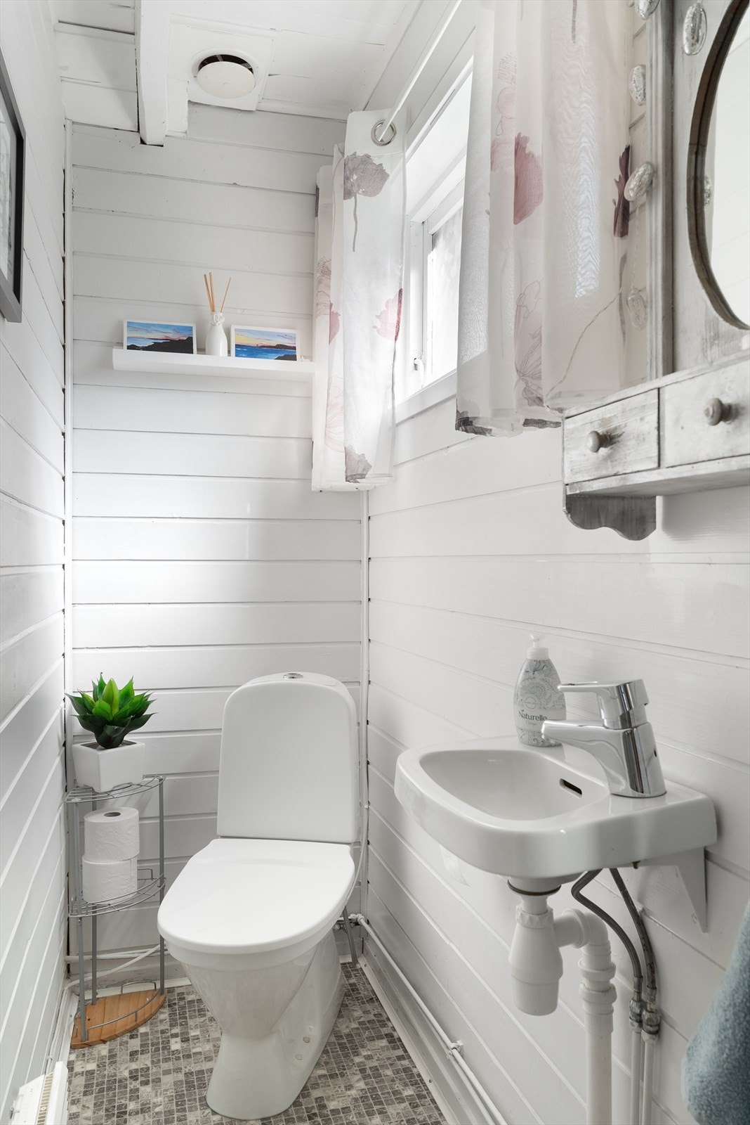 Toalettrom Galleribilde