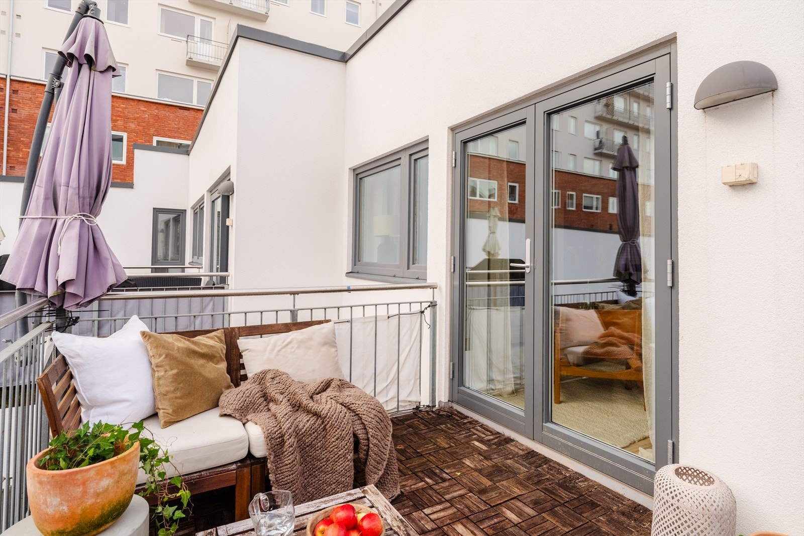 Da er det bare å møte opp på visning og kontakte megler ved spørsmål. Galleribilde