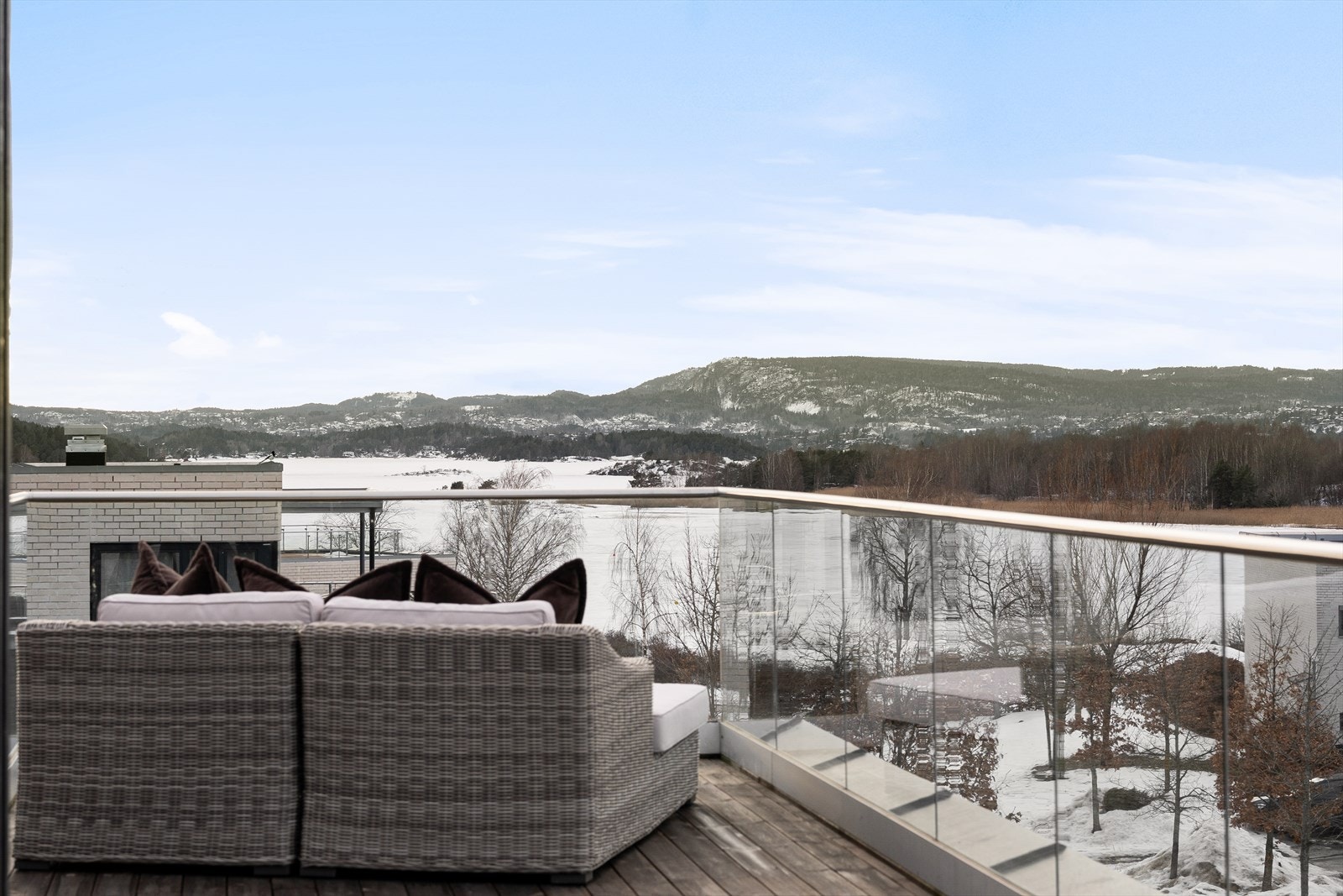 Nyt sjøutsikt og sen kveldssol Galleribilde