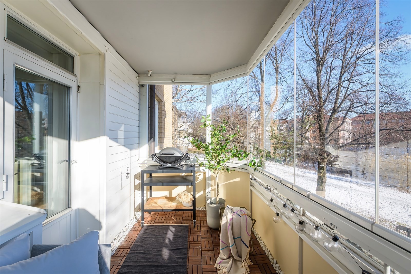 Velkommen til Lillebergsvingen 14 Presentert av Jonas Andersen v/ Nordvik Bjørvika Foto: Kenneth Willassen Galleribilde