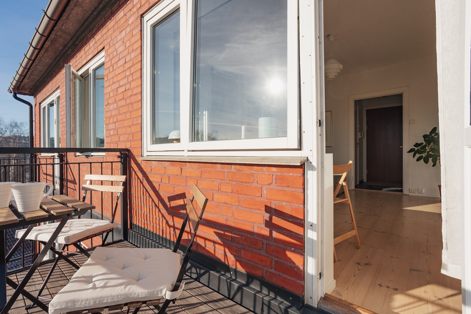 Balkongen ble oppført i 2007, i stålkonstruksjon og med tregulv Galleribilde