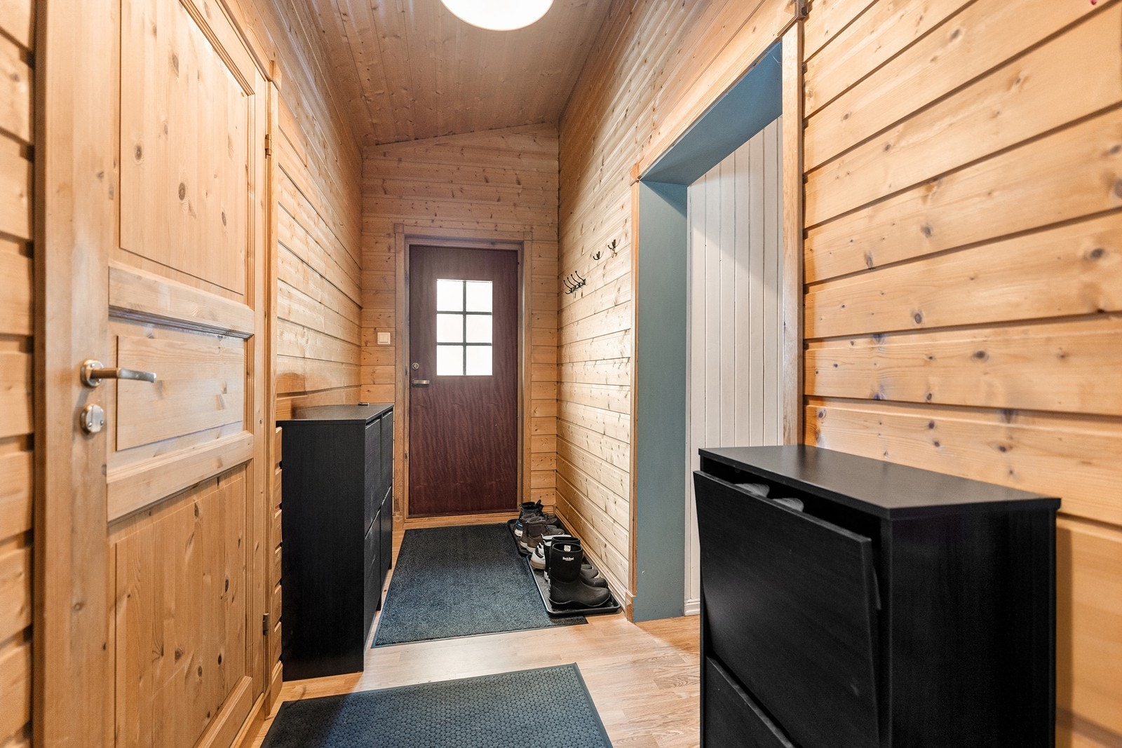 Gang i utleiedelen. Galleribilde