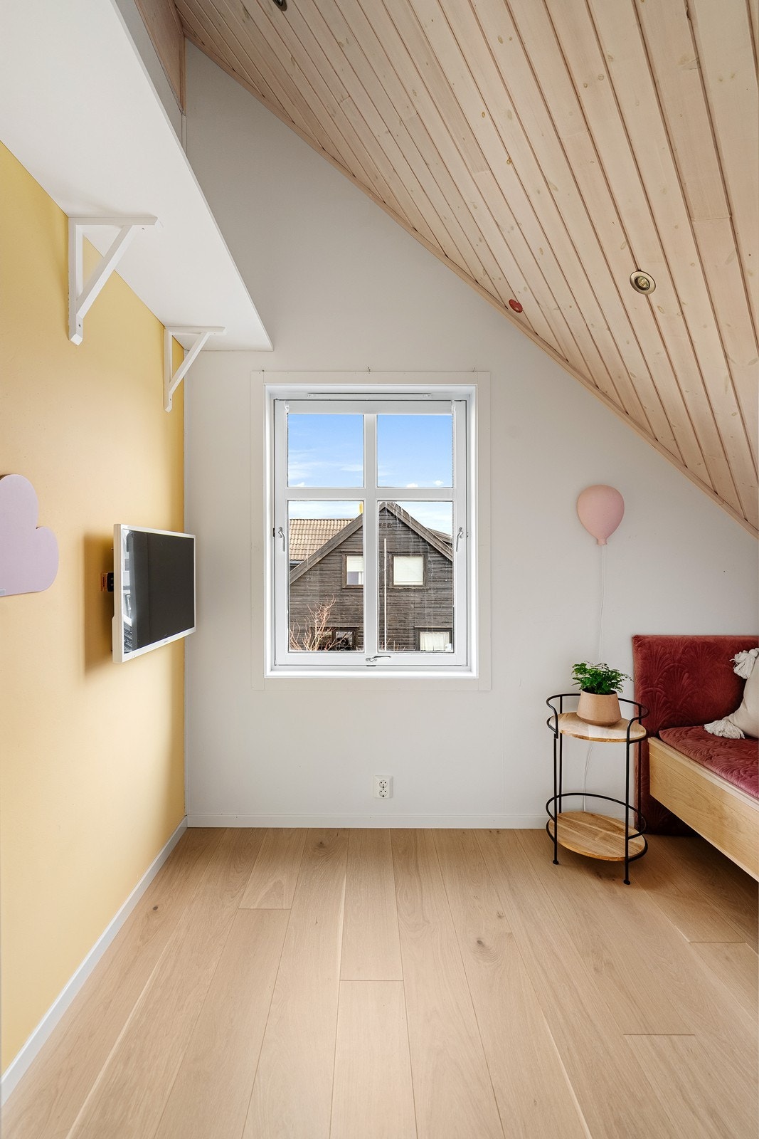 Soverom 4. Dette soverommet er stue på opprinnelige tegninger. Galleribilde