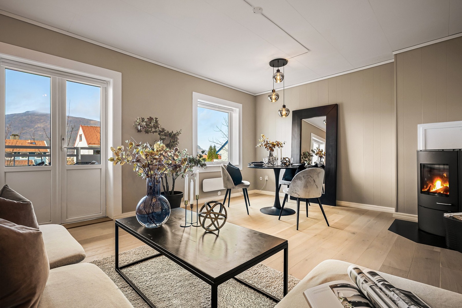 - Nordahl Rolfsens vei 25D presentert av PrivatMegleren v/ Nicolai Sundbye - Galleribilde