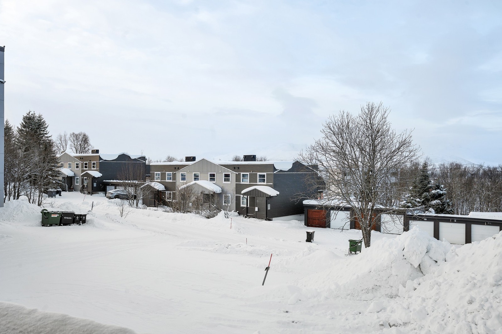 Gode solforhold og fin utsikt over Kvaløya. Galleribilde