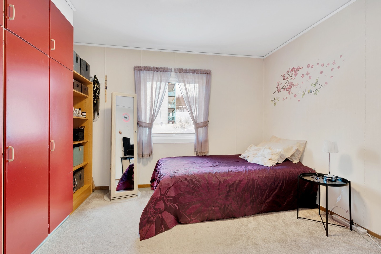 Leiligheten har to romslige soverom. Galleribilde