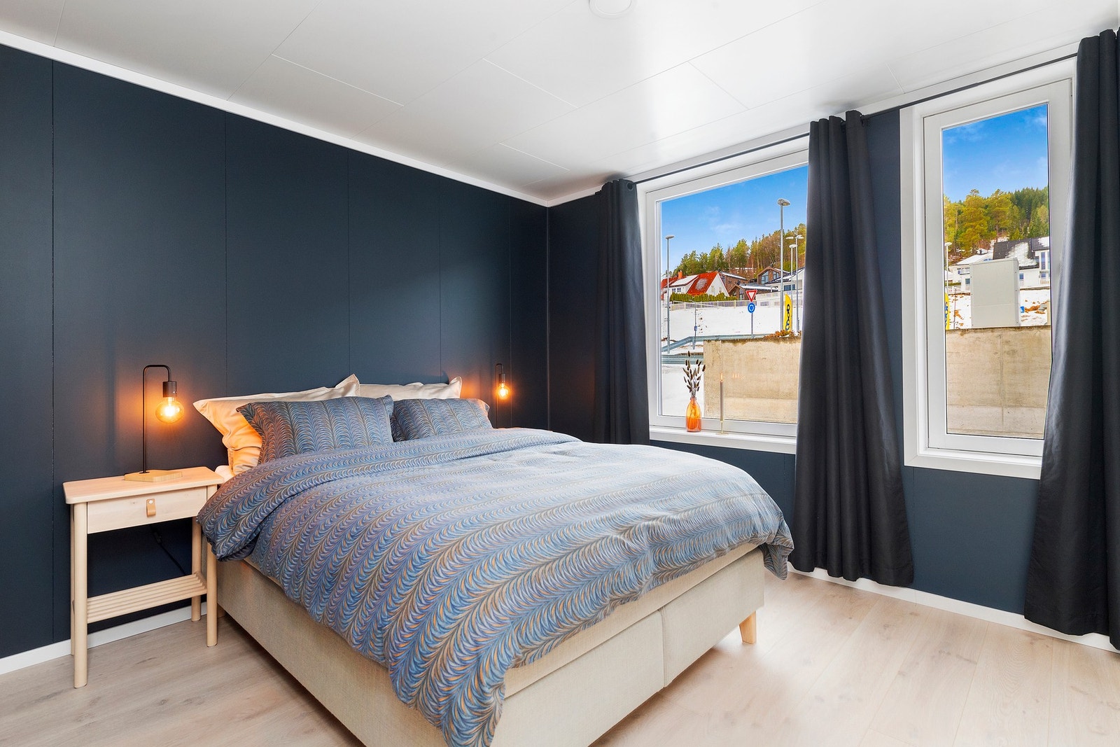 Hovedsoverommet har god størrelse og garderobeskap. Galleribilde