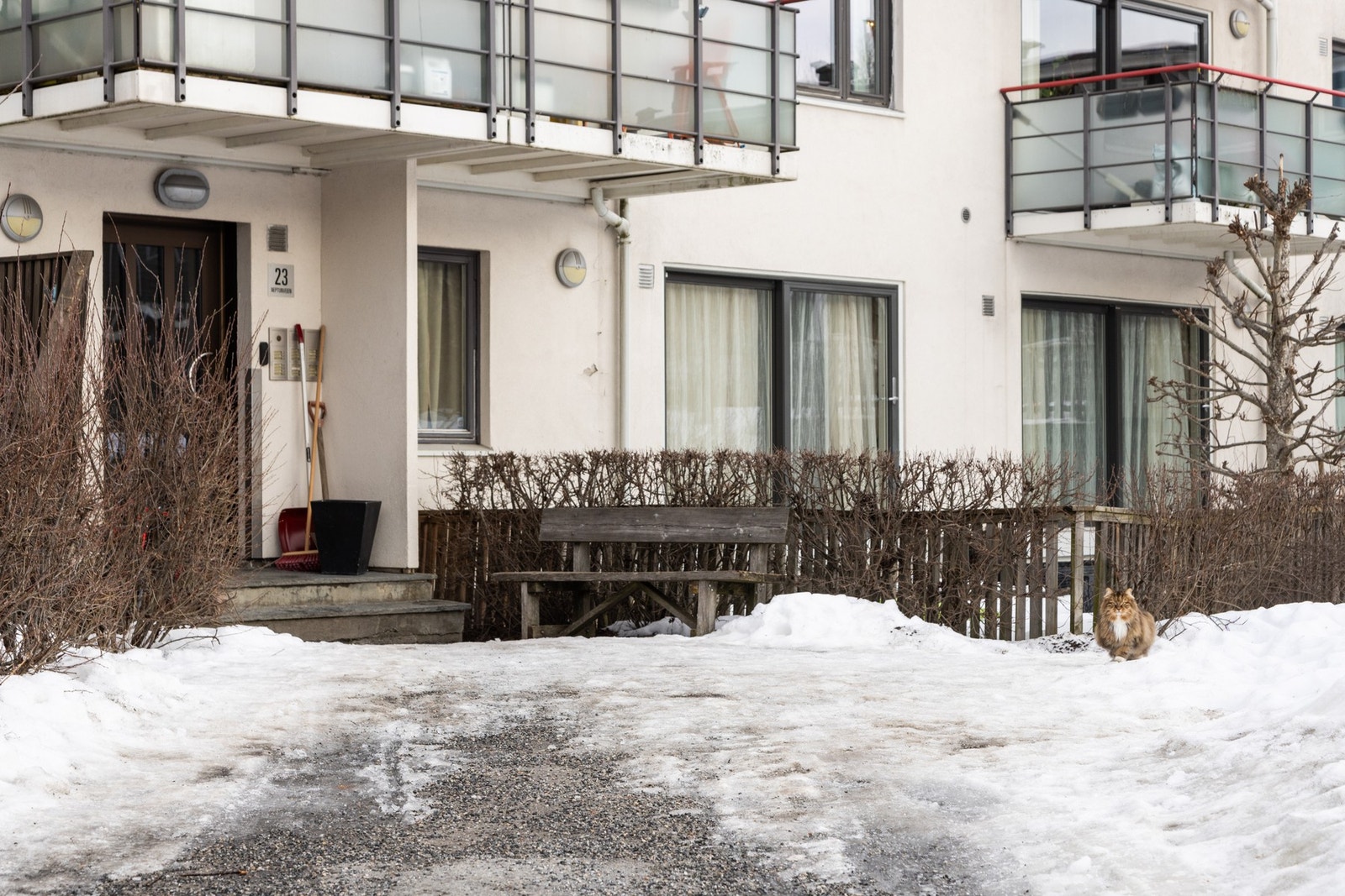 Leiligheten ligger fint til i byggets 2.etasje. Galleribilde