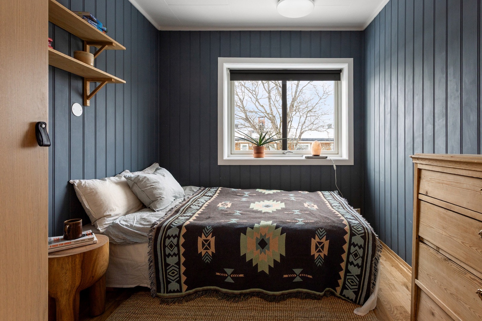 Hyggelig utsyn fra soverommet. Galleribilde