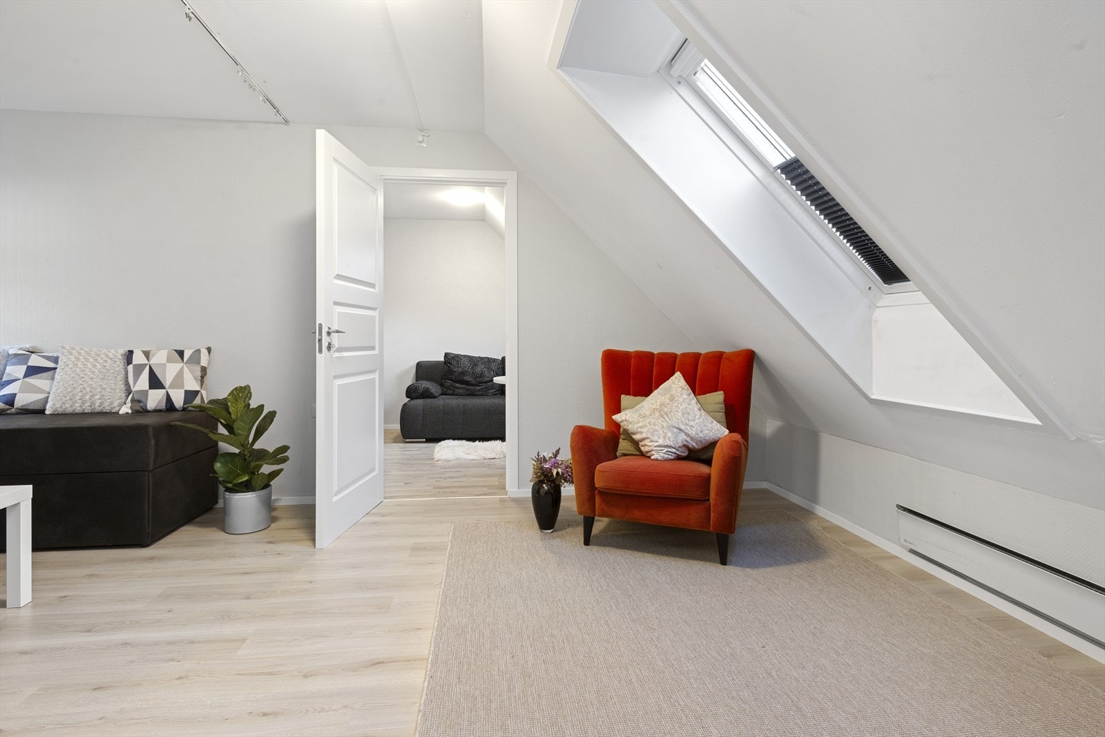 Tv-stue i andre etasje Galleribilde