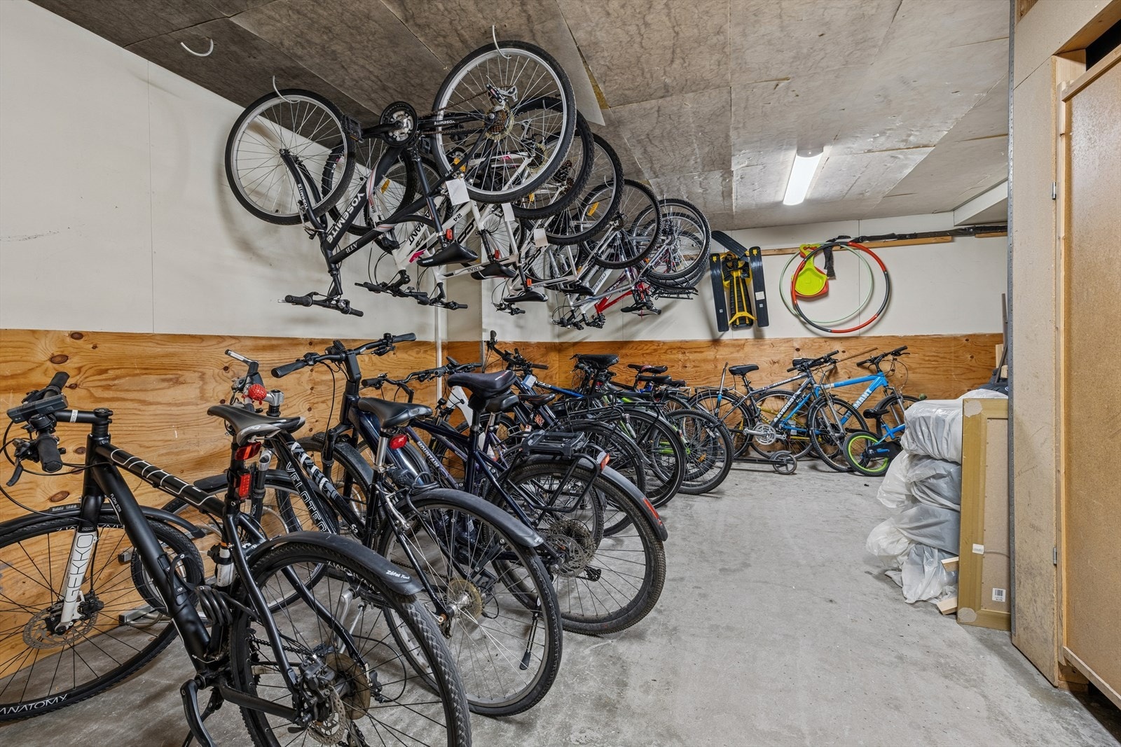 Felles sykkelbod. Galleribilde