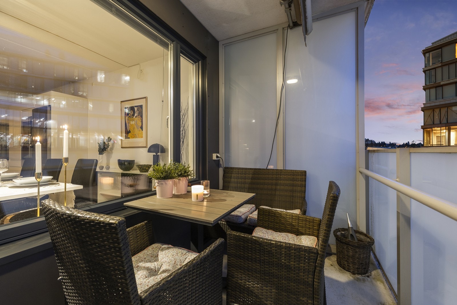 Kollektivtilbudet er godt, med bussholdeplassen Knatten kun få minutter unna. Galleribilde