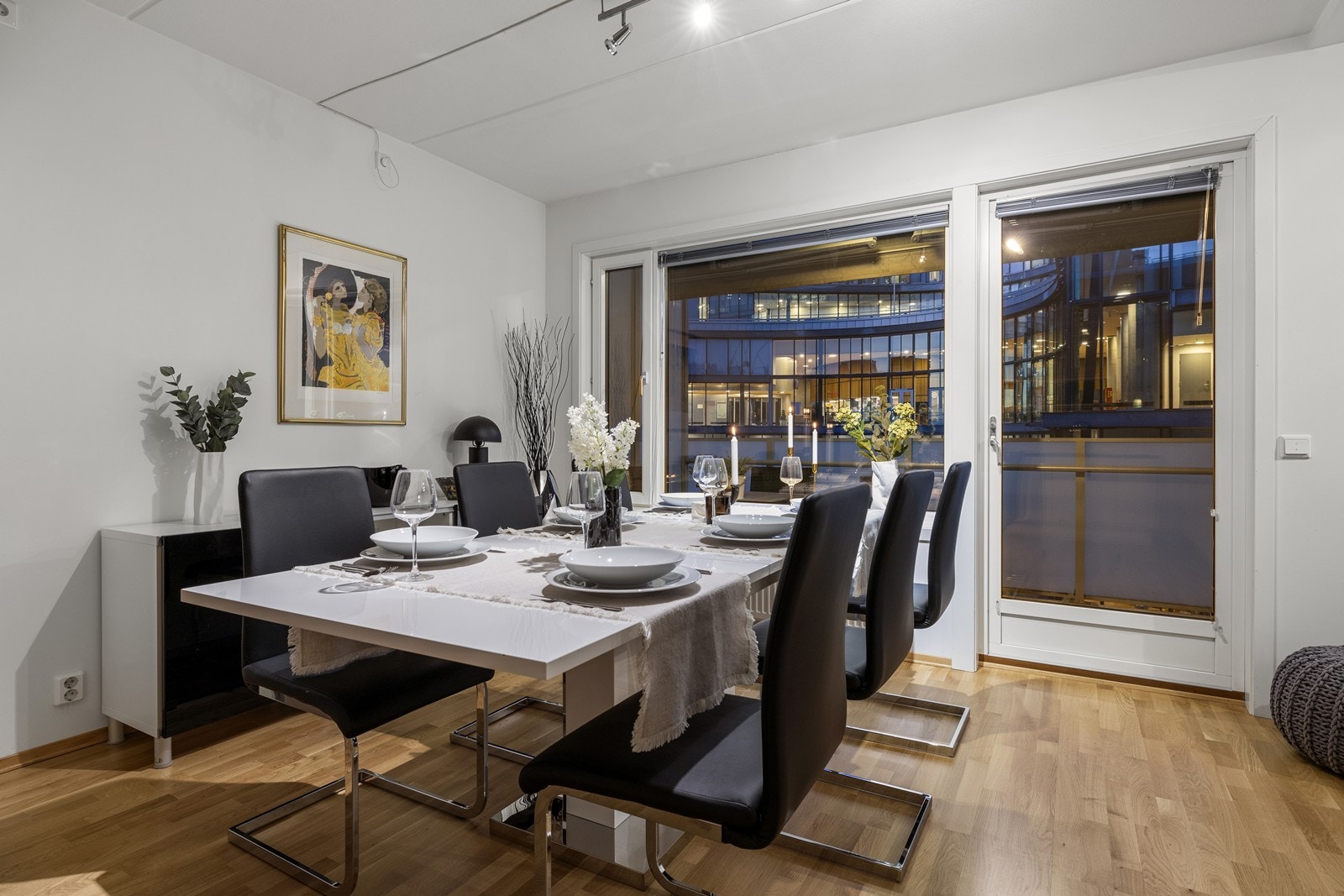 Kveldsstemning. Galleribilde