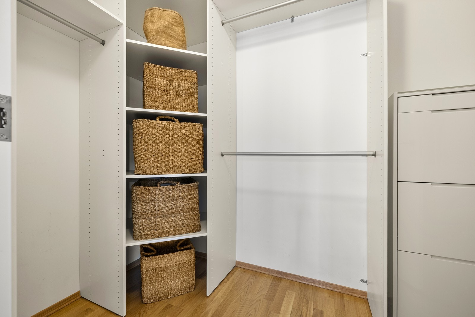 Bod/walk-in garderobe. Galleribilde