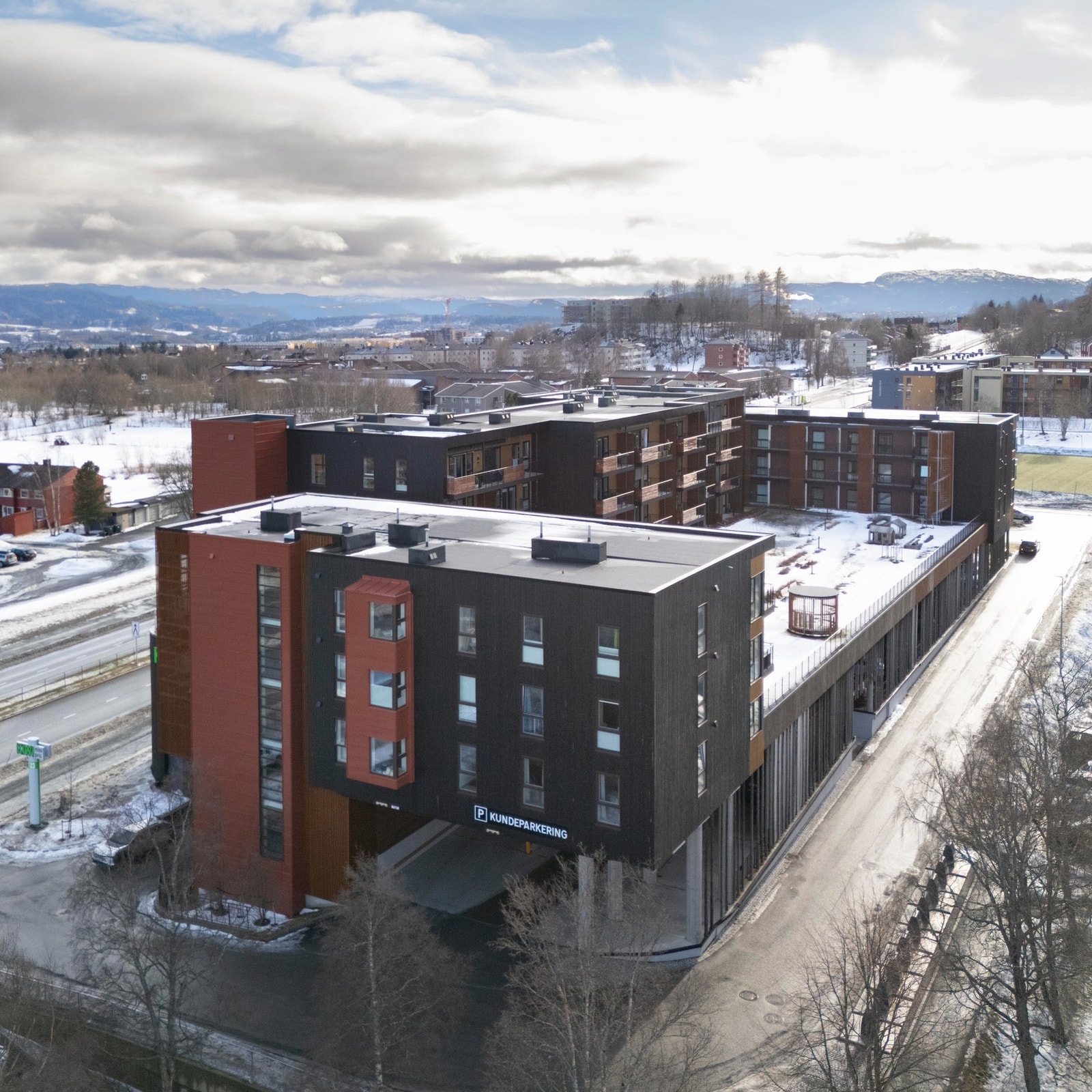 Leiligheten ligger i 4.etg. Galleribilde