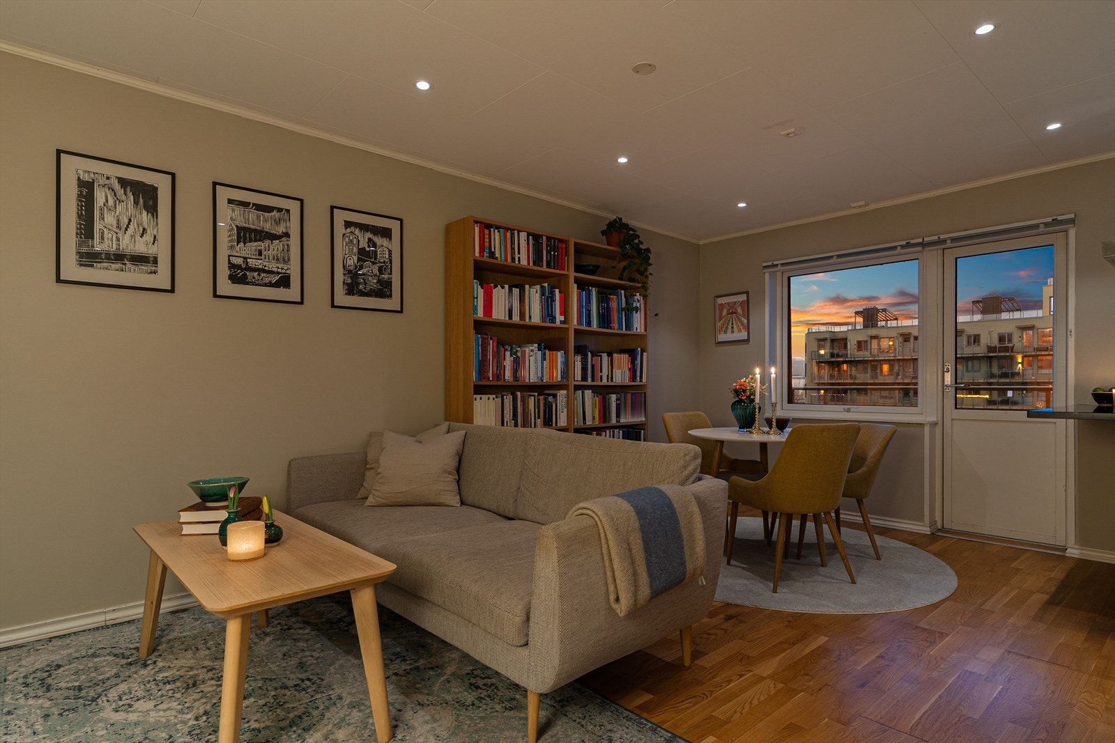 Aktiv Eiendomsmegling v/Thomas Lerstadgrind har gleden av å presentere Ladeveien 14 - en attraktiv 3-roms med sentral og etterspurt beliggenhet. Foto: Vidar Alvik v/ Grattis foto. Galleribilde