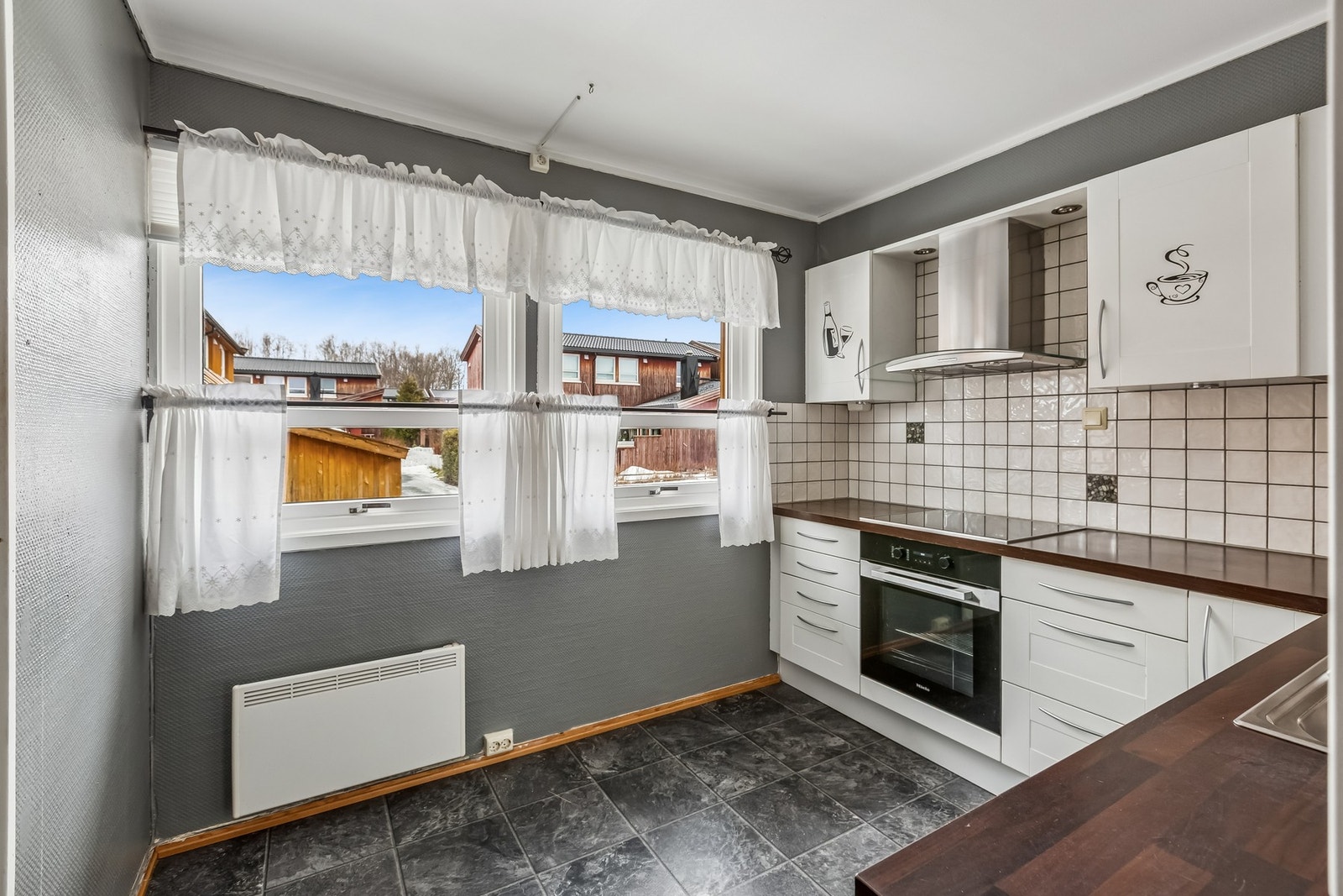 Kjøkkenet er vurdert til beste tilstandsgrad TG1 av takstmann. Galleribilde