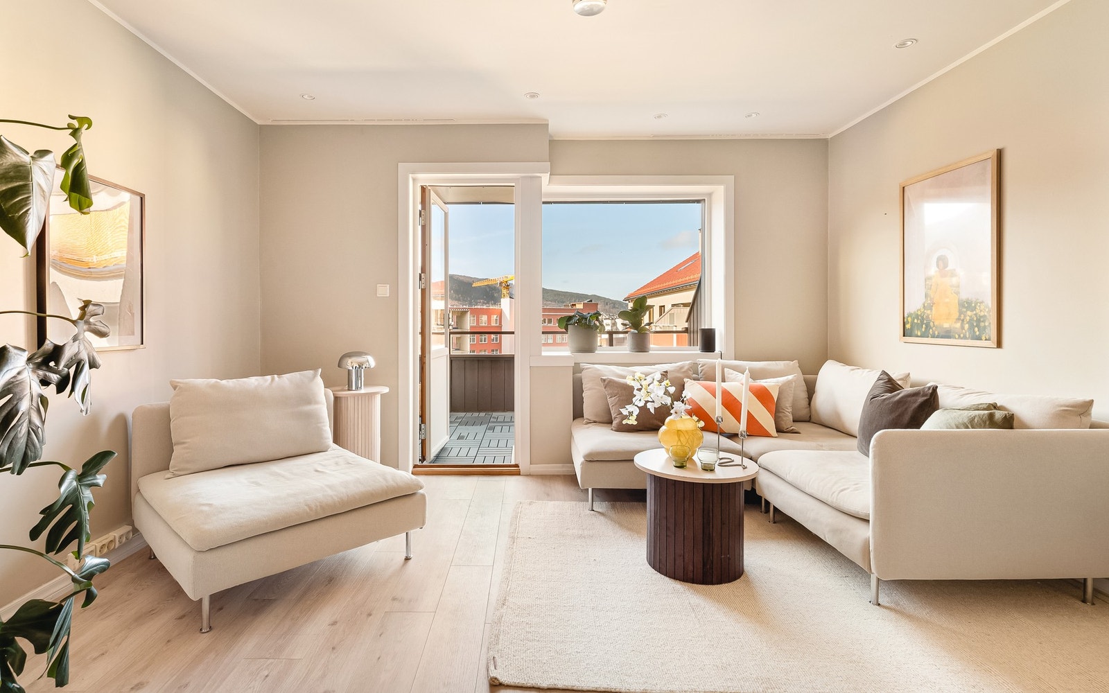 Fløenbakken 41C presenteres av Fabian Haukedal ved Bergby & Partners. Galleribilde