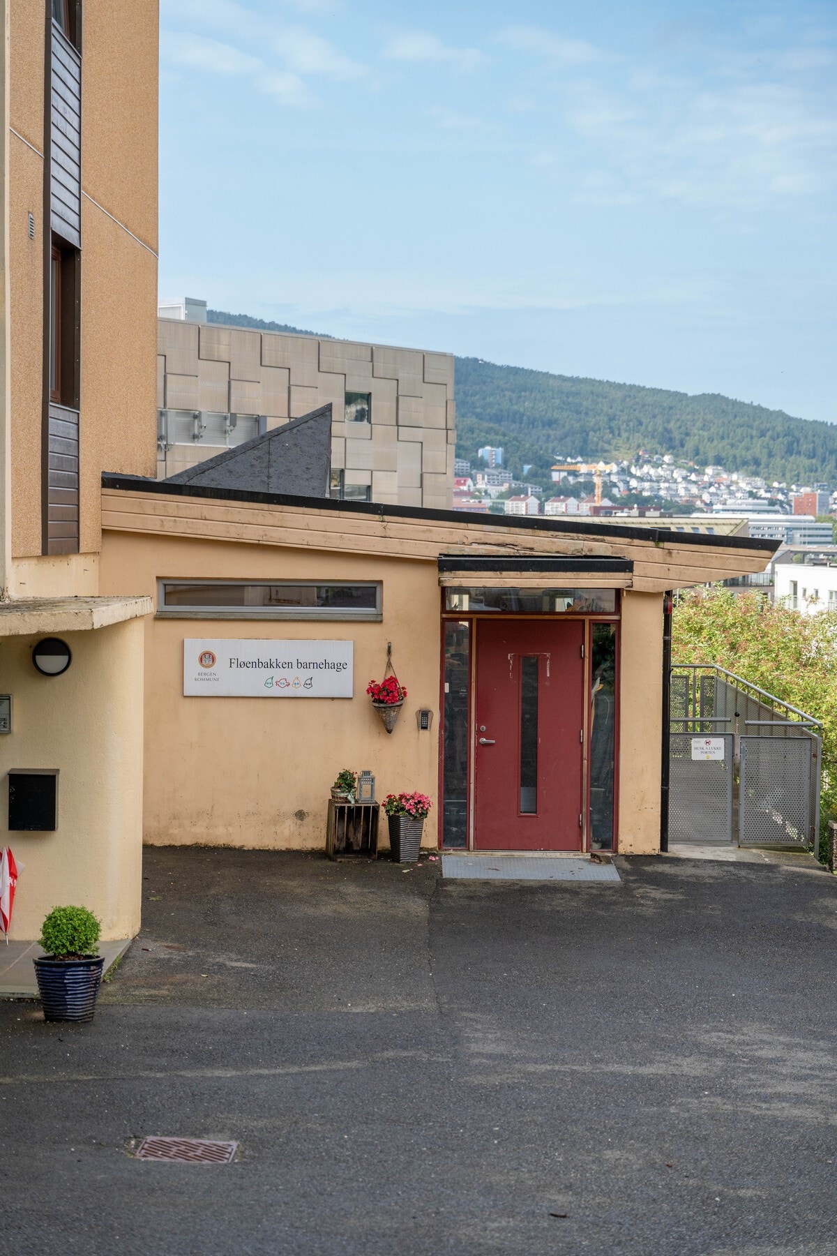 Barnehage like ved. Galleribilde