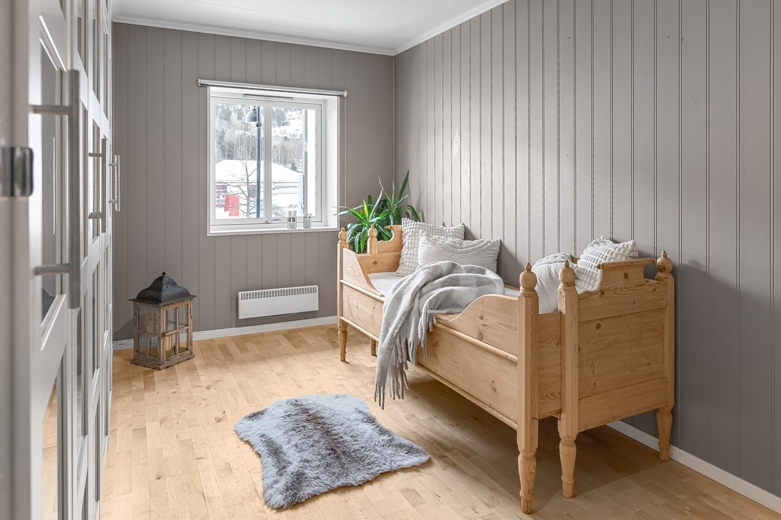 Soverom på 13,5 kvm Galleribilde