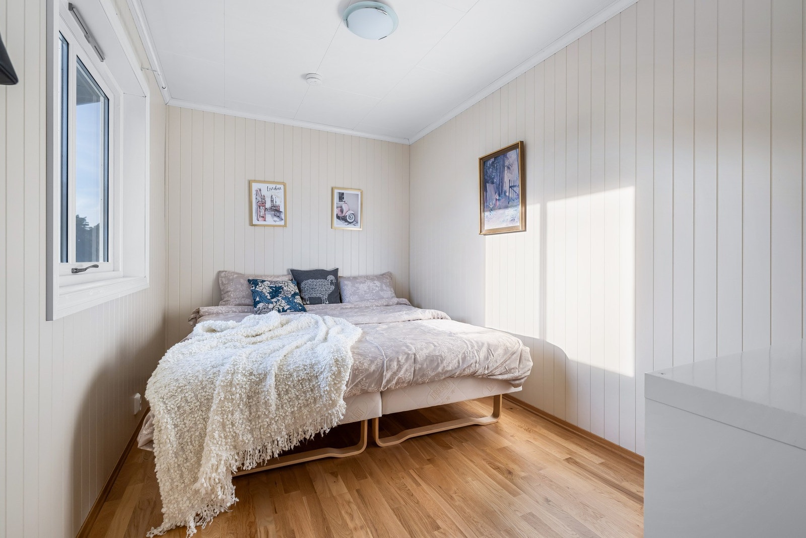 Passer ypperlig som barnerom eller gjesterom. Galleribilde