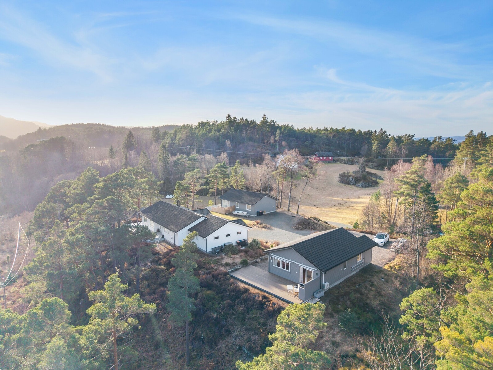 Området byr på flotte tur- og friluftsmuligheter, både til lands og til vanns. Galleribilde