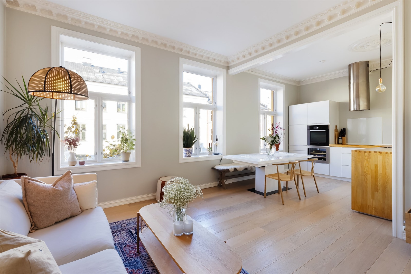 Velkommen til Waldemar Thranes gate 11 B! Presentert av Sara Marie Zachariassen v/ Krogsveen Eiendomsmegling. Foto: Chris Borowiak. Galleribilde