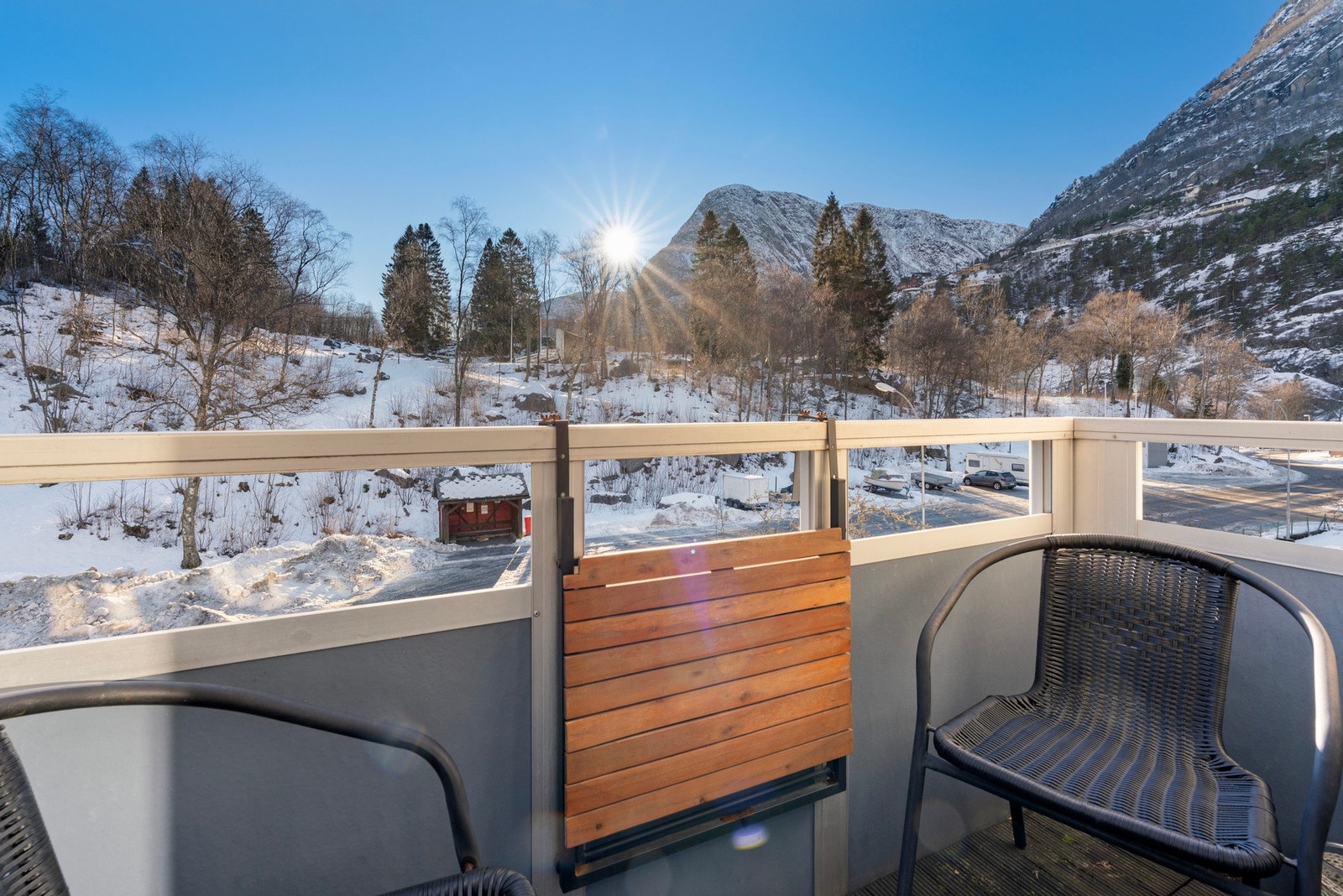 Praktisk balkong med god gulvflate Galleribilde