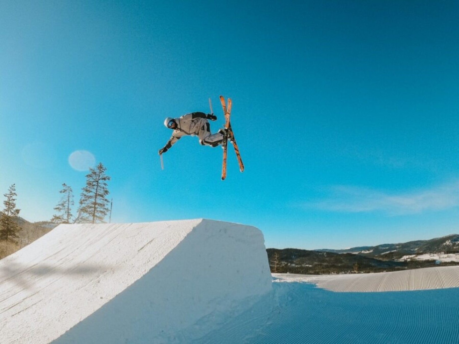 Nesfjellet Alpinhar muligheter for alpinister i alle aldre og med ulike ferdighetsnivåer. Galleribilde