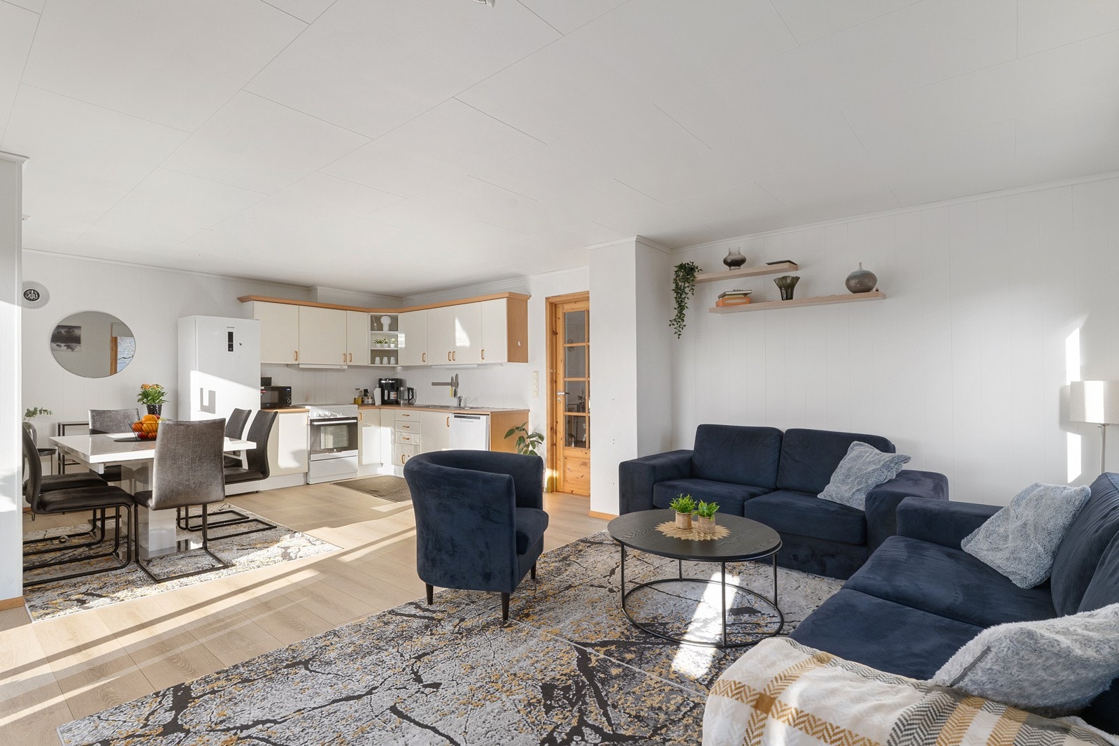 Det er pipe i stuen med mulighet for ildsted. Galleribilde