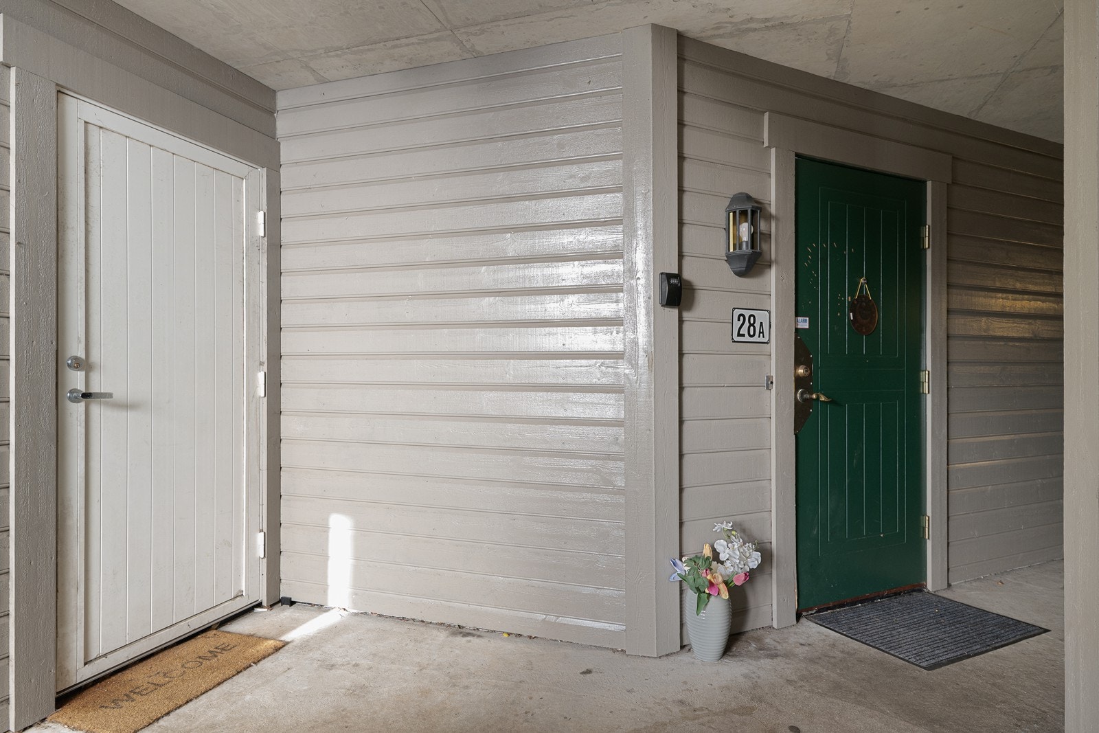 Overbygd inngangsparti. Galleribilde